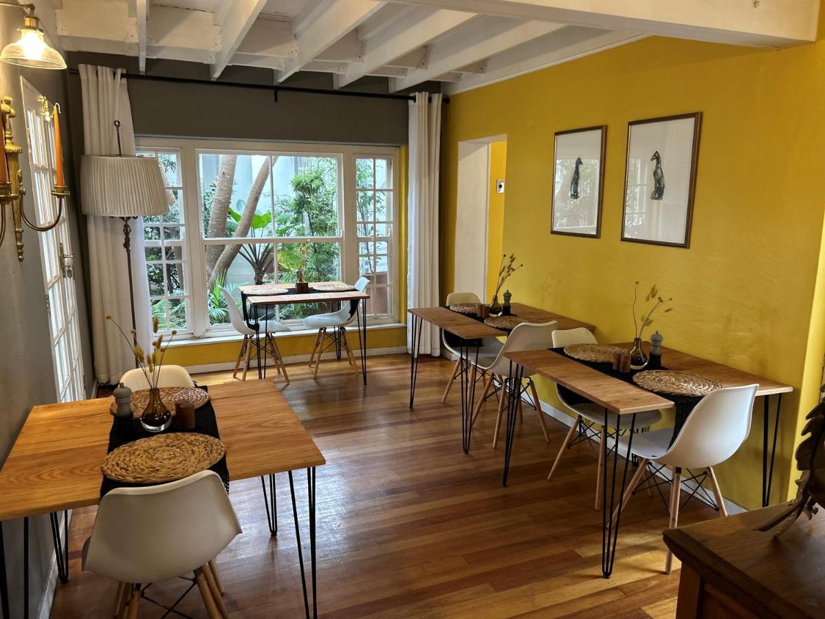 Battiss Guest House Pretoria-Noord Eksteriør billede